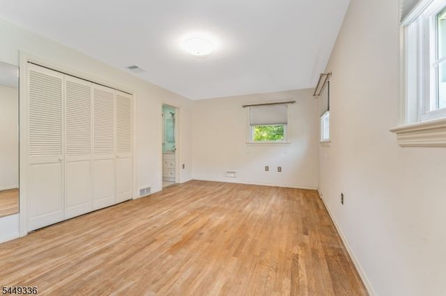 4 Glenwood Terrace, Bridgewater Twp., NJ 08807