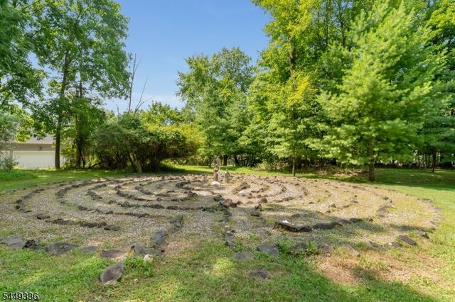 4 Glenwood Terrace, Bridgewater Twp., NJ 08807