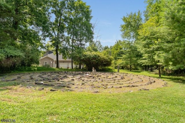 4 Glenwood Terrace, Bridgewater Twp., NJ 08807