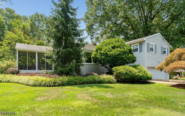 4 Glenwood Terrace, Bridgewater Twp., NJ 08807