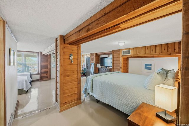 2681 Lakeview Dr, Canyon Lake, TX 78133