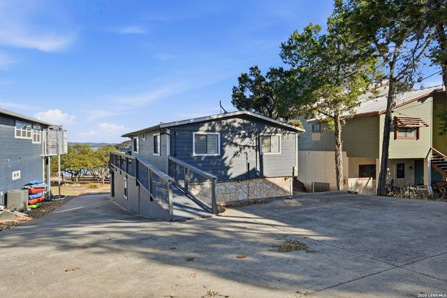 2681 Lakeview Dr, Canyon Lake, TX 78133