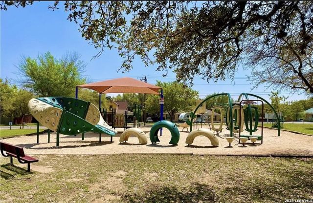 2681 Lakeview Dr, Canyon Lake, TX 78133
