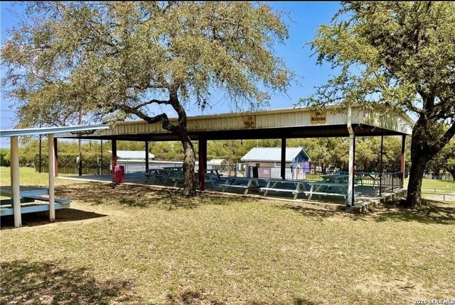 2681 Lakeview Dr, Canyon Lake, TX 78133