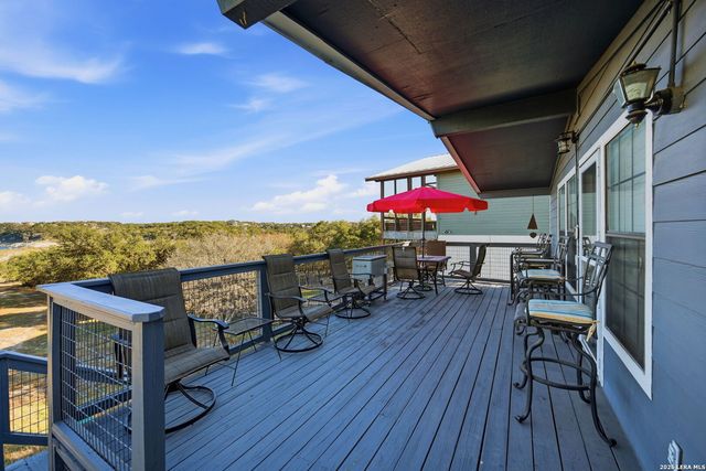 2681 Lakeview Dr, Canyon Lake, TX 78133