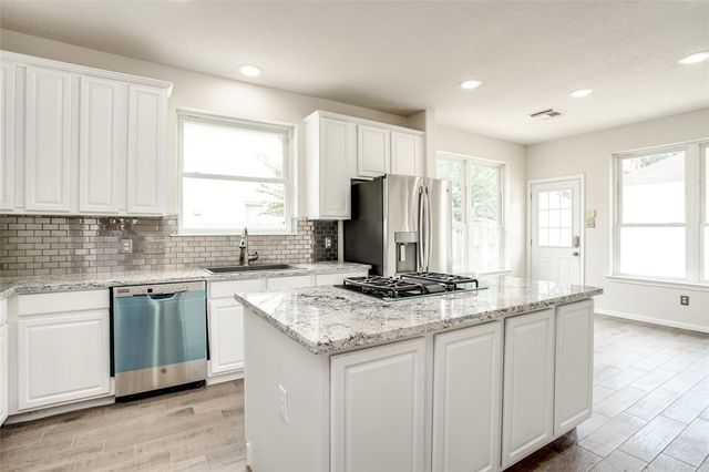 5818 Pebble Bank Lane, Houston, TX 77041