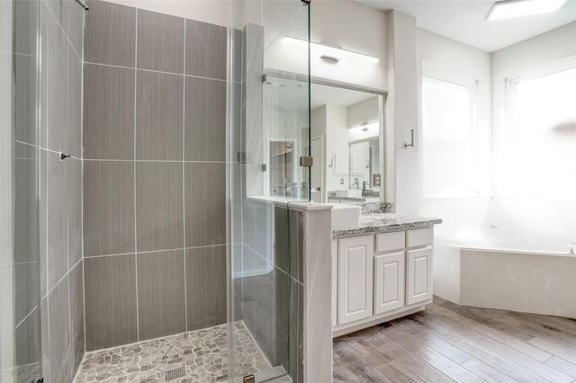 5818 Pebble Bank Lane, Houston, TX 77041