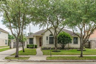 5818 Pebble Bank Lane, Houston, TX 77041