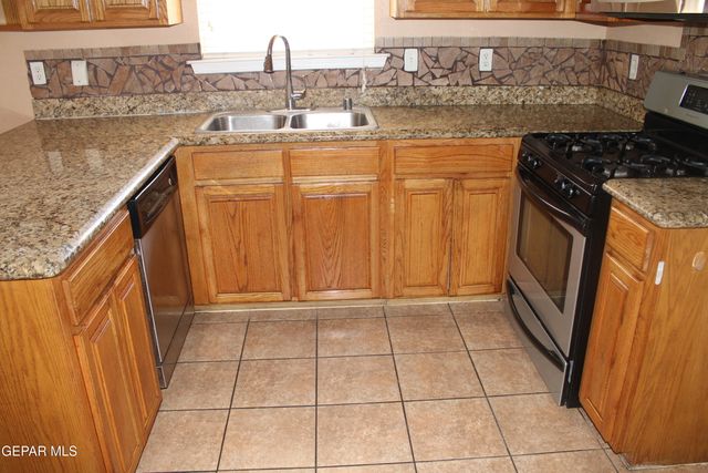 4056 Tibuni Place, El Paso, TX 79904