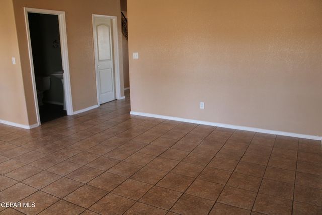 4056 Tibuni Place, El Paso, TX 79904