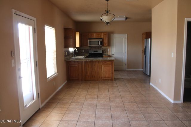 4056 Tibuni Place, El Paso, TX 79904