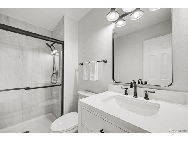 9655 Lameria Dr, Highlands Ranch, CO 80130