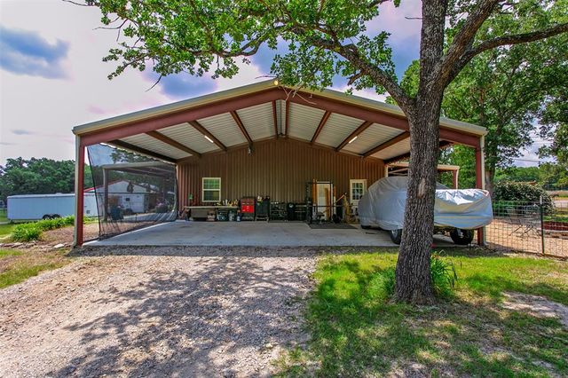 15303 Autumn Oaks Lane, Iola, TX 77861