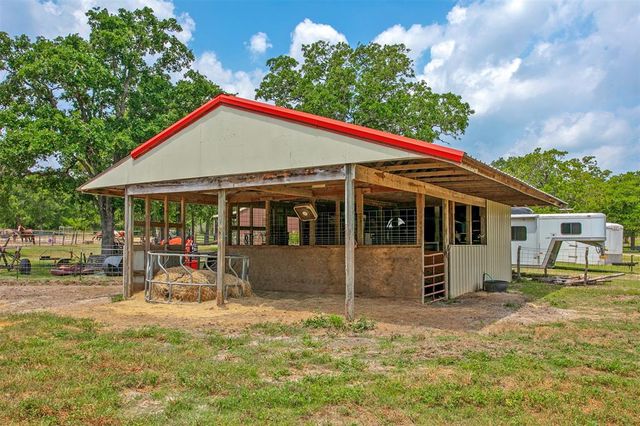 15303 Autumn Oaks Lane, Iola, TX 77861