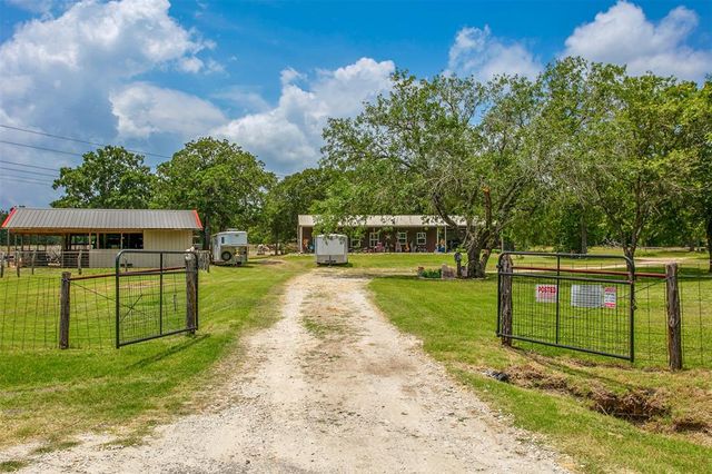 15303 Autumn Oaks Lane, Iola, TX 77861