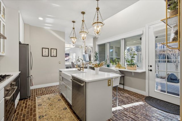 10462 S ABBOT WAY, South Jordan, UT 84009