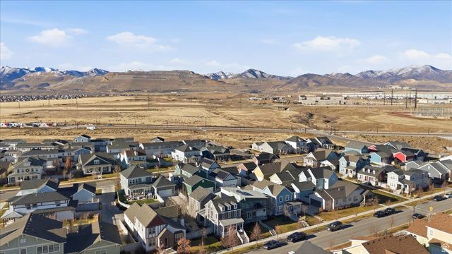 10462 S ABBOT WAY, South Jordan, UT 84009