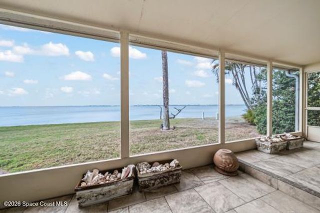 3102 N River Villa Way N 200, Melbourne Beach, FL 32951