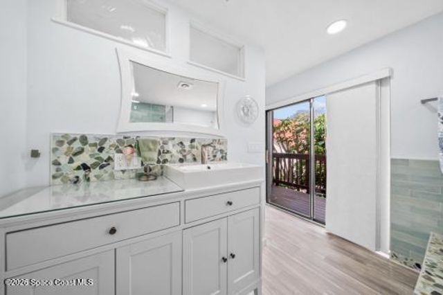 3102 N River Villa Way N 200, Melbourne Beach, FL 32951