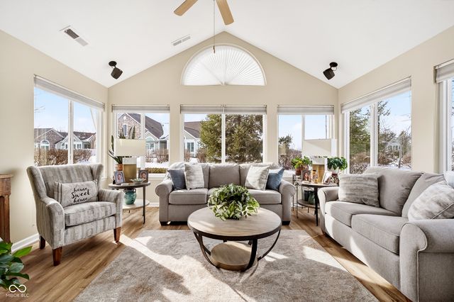 1190 Extraordinary Trail, Greenfield, IN 46140