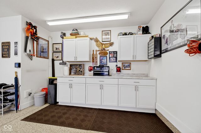 1190 Extraordinary Trail, Greenfield, IN 46140