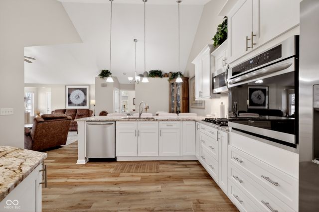 1190 Extraordinary Trail, Greenfield, IN 46140