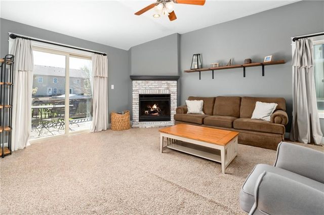 920 Deer Ridge Court, Baldwin City, KS 66006