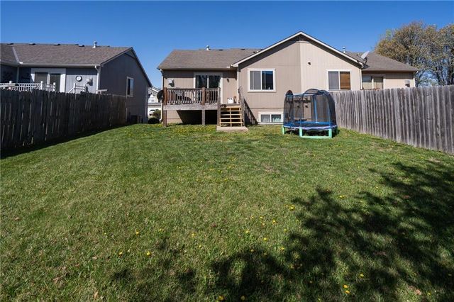 920 Deer Ridge Court, Baldwin City, KS 66006