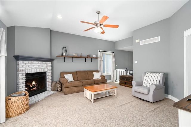 920 Deer Ridge Court, Baldwin City, KS 66006