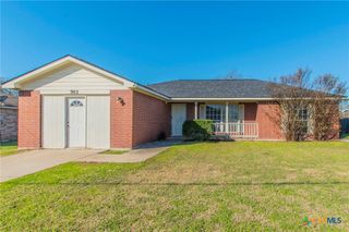 902 S 24th Street, Temple, TX 76501
