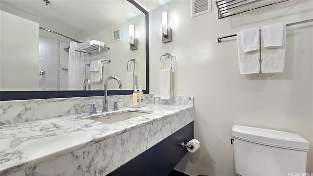 410 Atkinson Drive 657, Honolulu, HI 96814