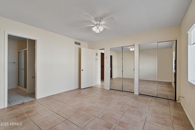 1018 E MICHELLE Drive, Phoenix, AZ 85022