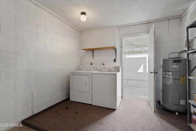 1018 E MICHELLE Drive, Phoenix, AZ 85022