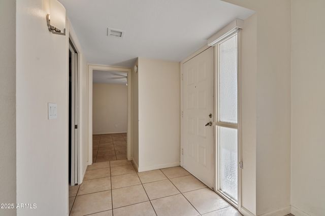 1018 E MICHELLE Drive, Phoenix, AZ 85022