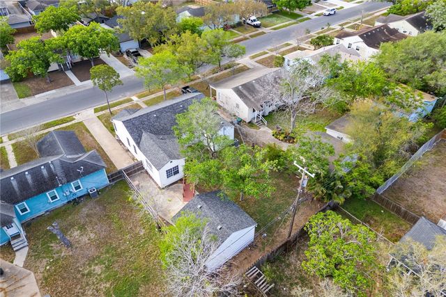 634 Sorrell St, Corpus Christi, TX 78404