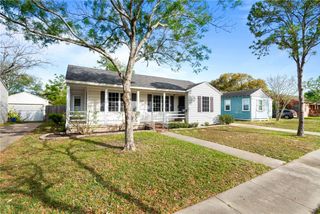 634 Sorrell St, Corpus Christi, TX 78404