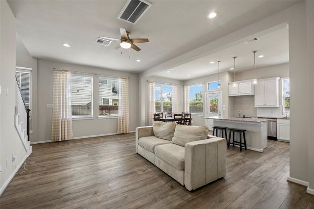 15046 Flintstone Village Trail, Cypress, TX 77433
