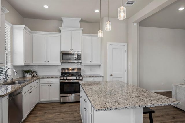 15046 Flintstone Village Trail, Cypress, TX 77433