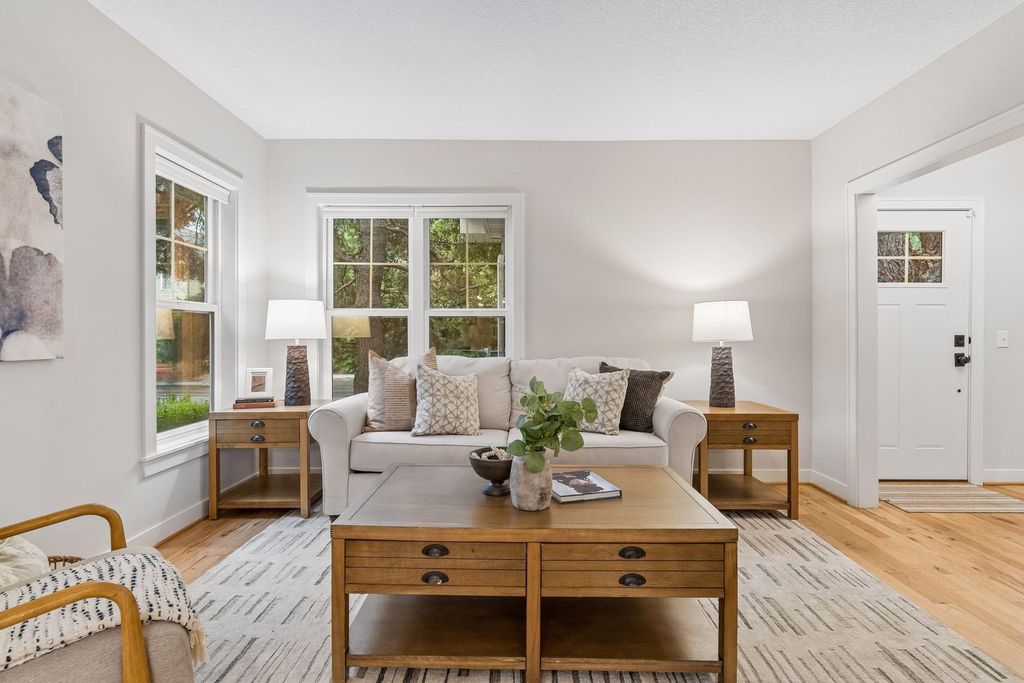 1407 Monroe Street NE, Minneapolis, MN 55413 — photo 2
