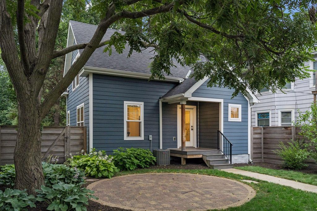 1407 Monroe Street NE, Minneapolis, MN 55413 — photo 4