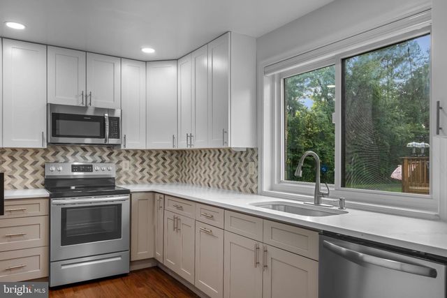 7193 TALISMAN LN, Columbia, MD 21045
