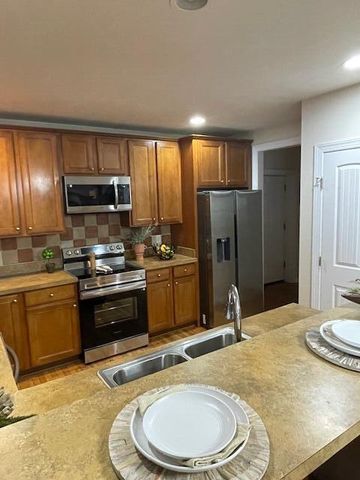 1722 Cole Street, Columbus, OH 43205