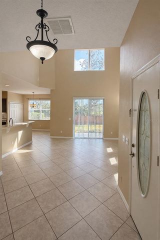 1136 CRESTWOOD COMMONS AVENUE, Ocoee, FL 34761