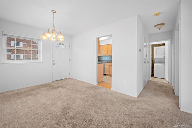 252 Village Drive 252, Hauppauge, NY 11788