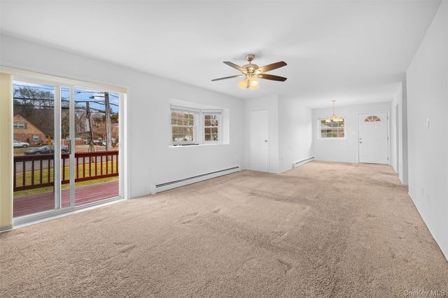 252 Village Drive 252, Hauppauge, NY 11788