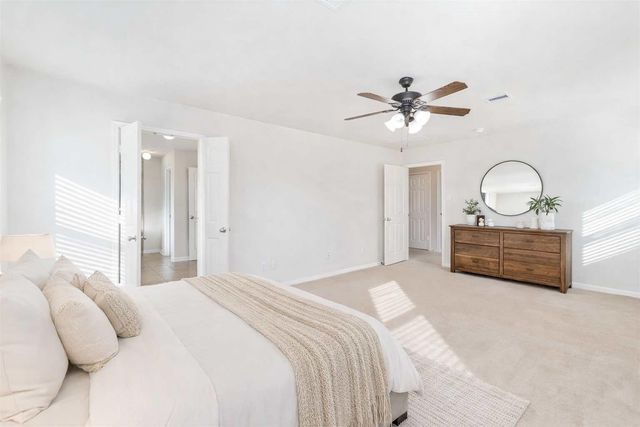 4700 Lake Line Court, Alvin, TX 77511