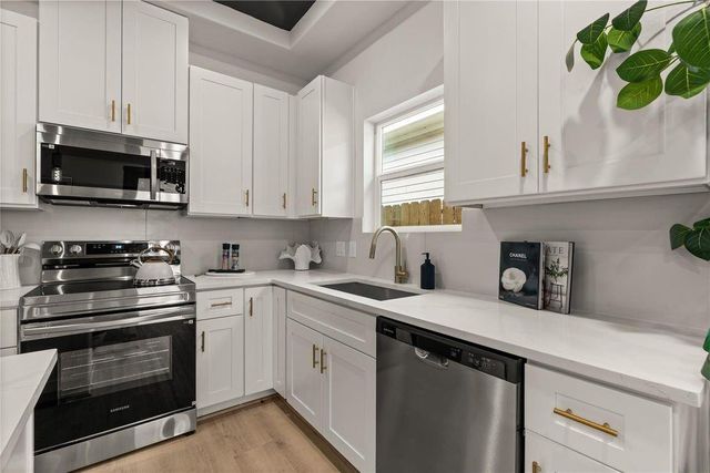4335 Alvin Street A, Houston, TX 77051