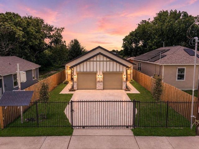 4335 Alvin Street A, Houston, TX 77051