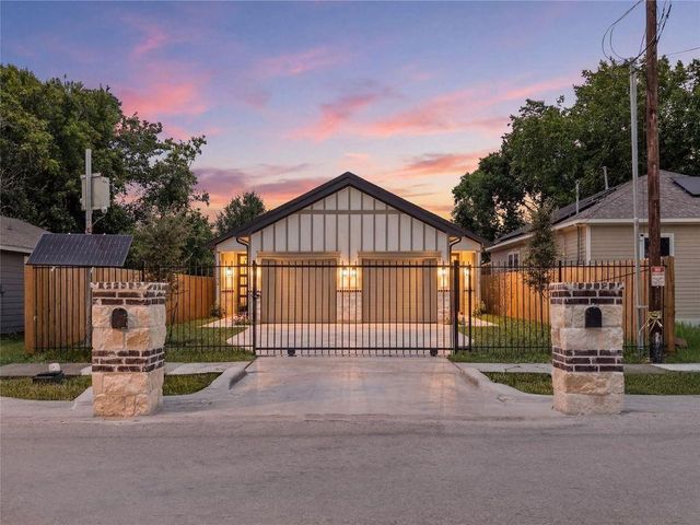 4335 Alvin Street A, Houston, TX 77051