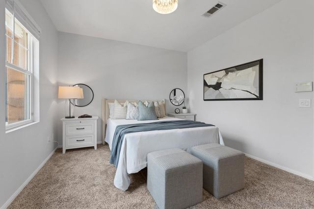 13330 Via Magdalena 6, San Diego, CA 92129